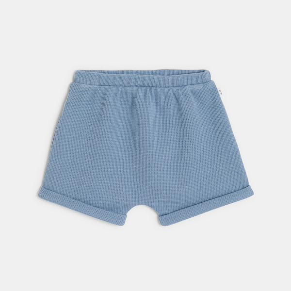 طقم تي شيرت قطني أزرق وشورت عليه صورة خلية النحل للصبي الرضيع